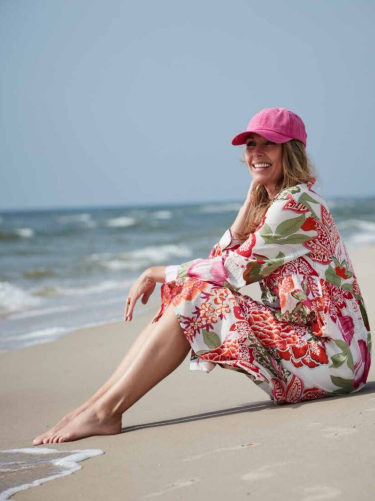 tenue reobe d'été et casquette femme